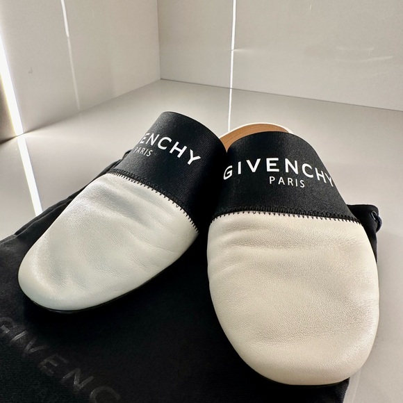 Givenchy Bedford flats - Picture 2 of 11